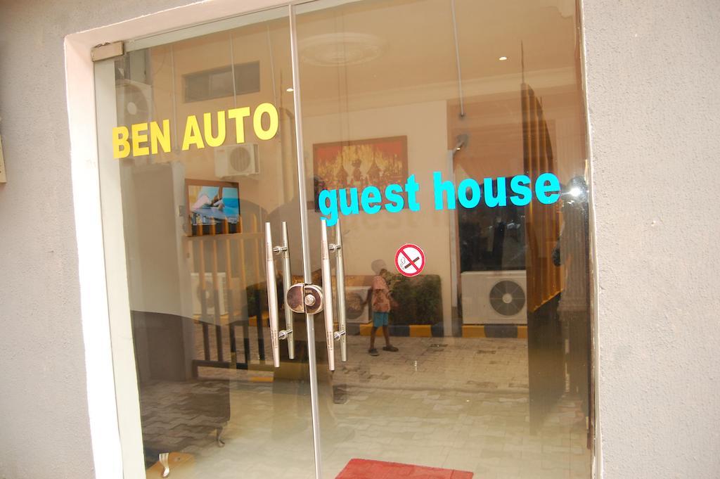 Ben Auto Hotel Лагос Экстерьер фото